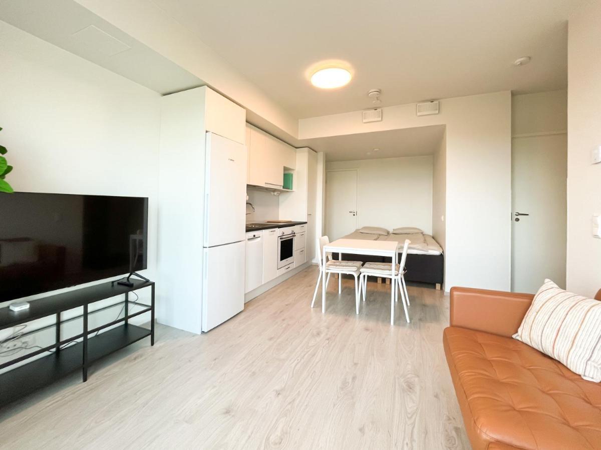 New Studio - Next To Vuosaari Metro And Mall, Self Check-in Appartamento Helsinki