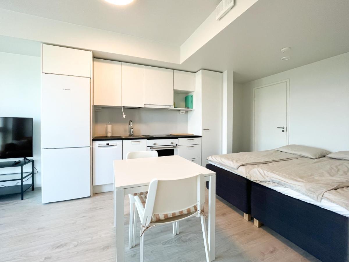 Appartamento New Studio - Next To Vuosaari Metro And Mall, Self Check-in